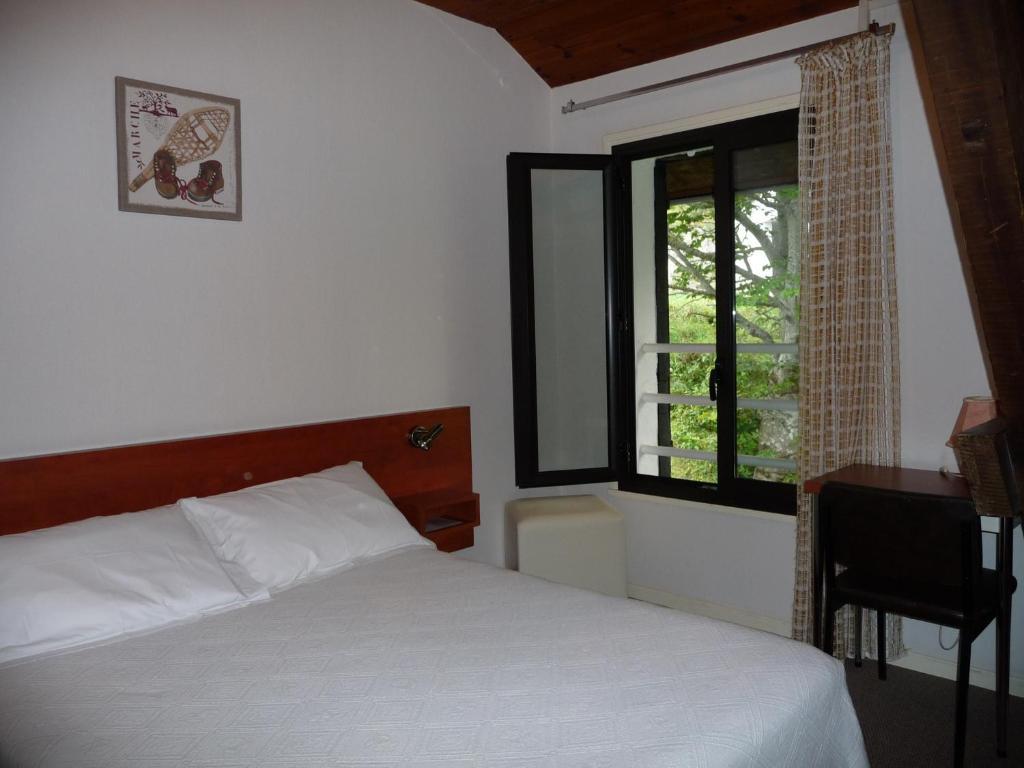 Hotel L'Amoulat Gourette Zimmer foto